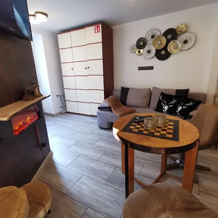 Apartmán Krysztalowy Z Pieknym Ogrodem W Centrum Uzdrowiska