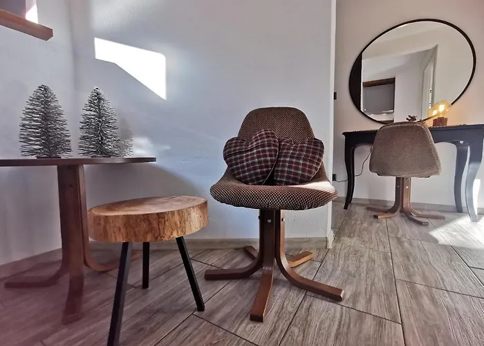 Krysztalowy Z Pieknym Ogrodem W Centrum Uzdrowiska *