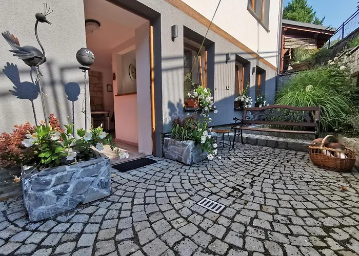 Apartamento Krysztalowy Z Pieknym Ogrodem W Centrum Uzdrowiska Polanica-Zdrój